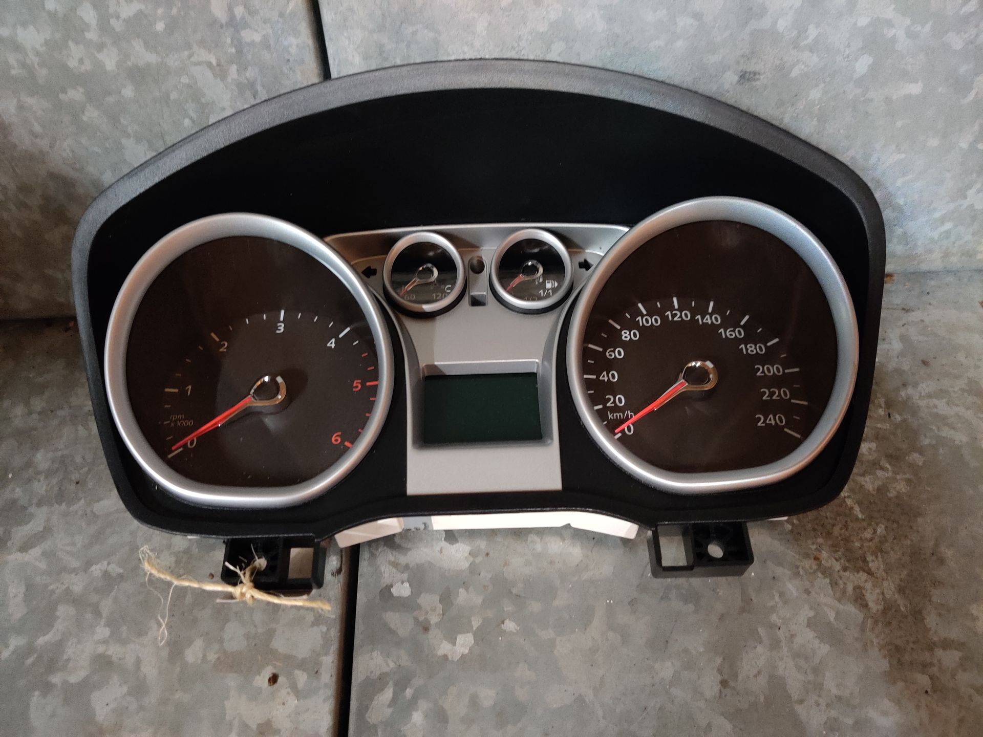 Ford Kuga kilometerteller van een TDCi, modeljaar 2008-2013.