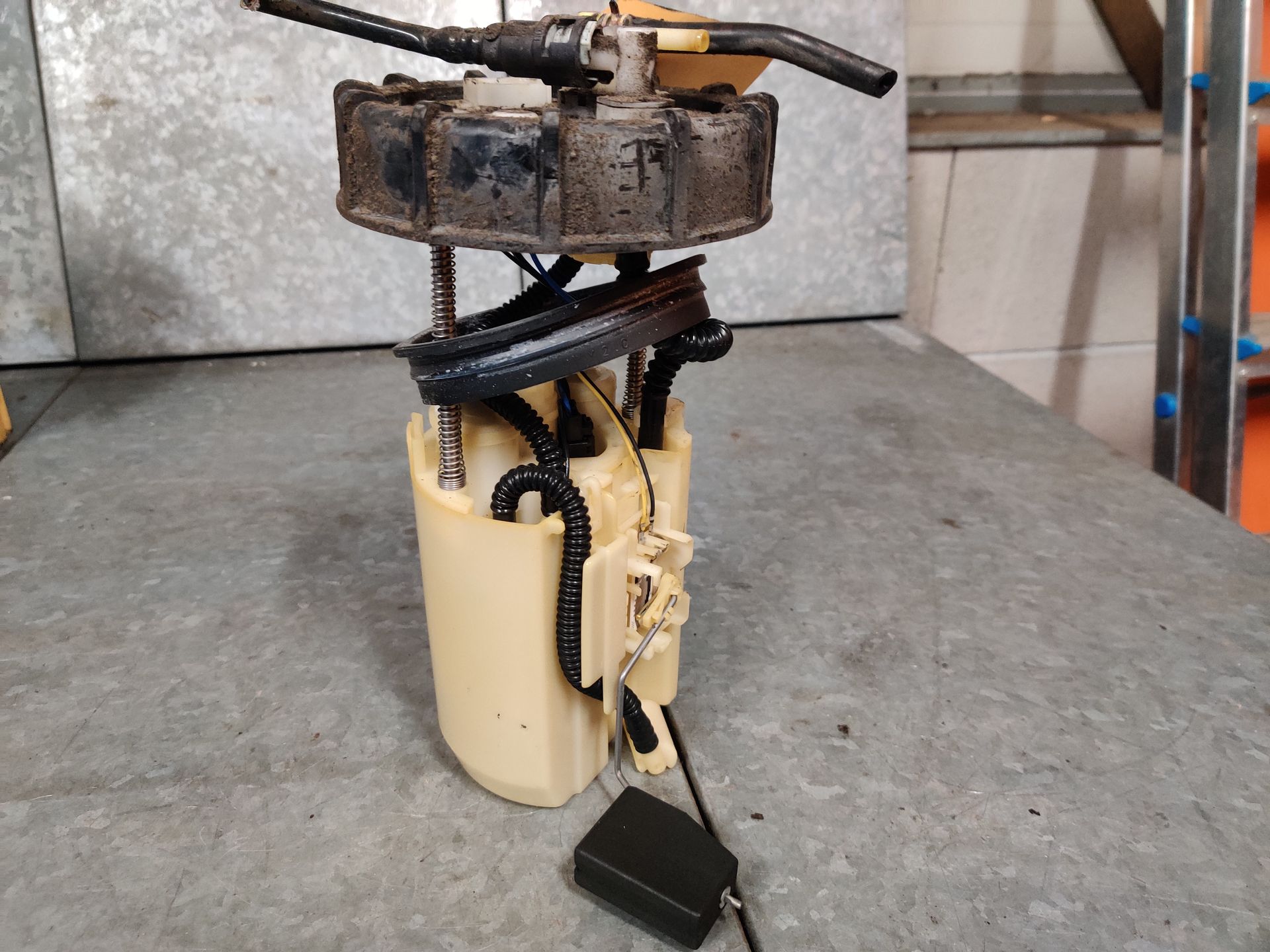 Honda Jazz tankvlotter van een 1.4 geproduceerd van 2002 tot en met 2008 gebruikt.