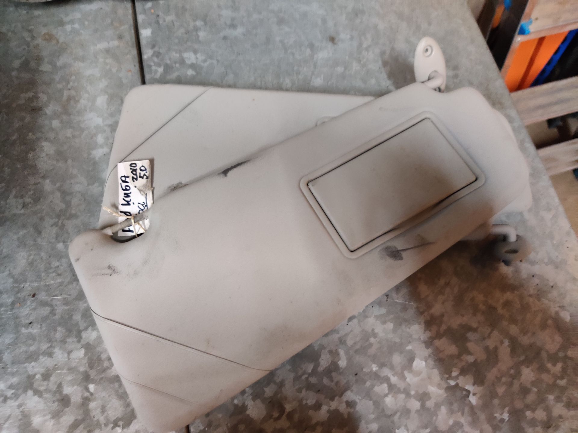 Ford Kuga een set zonnekleppen van modeljaren 2008 - 2013.