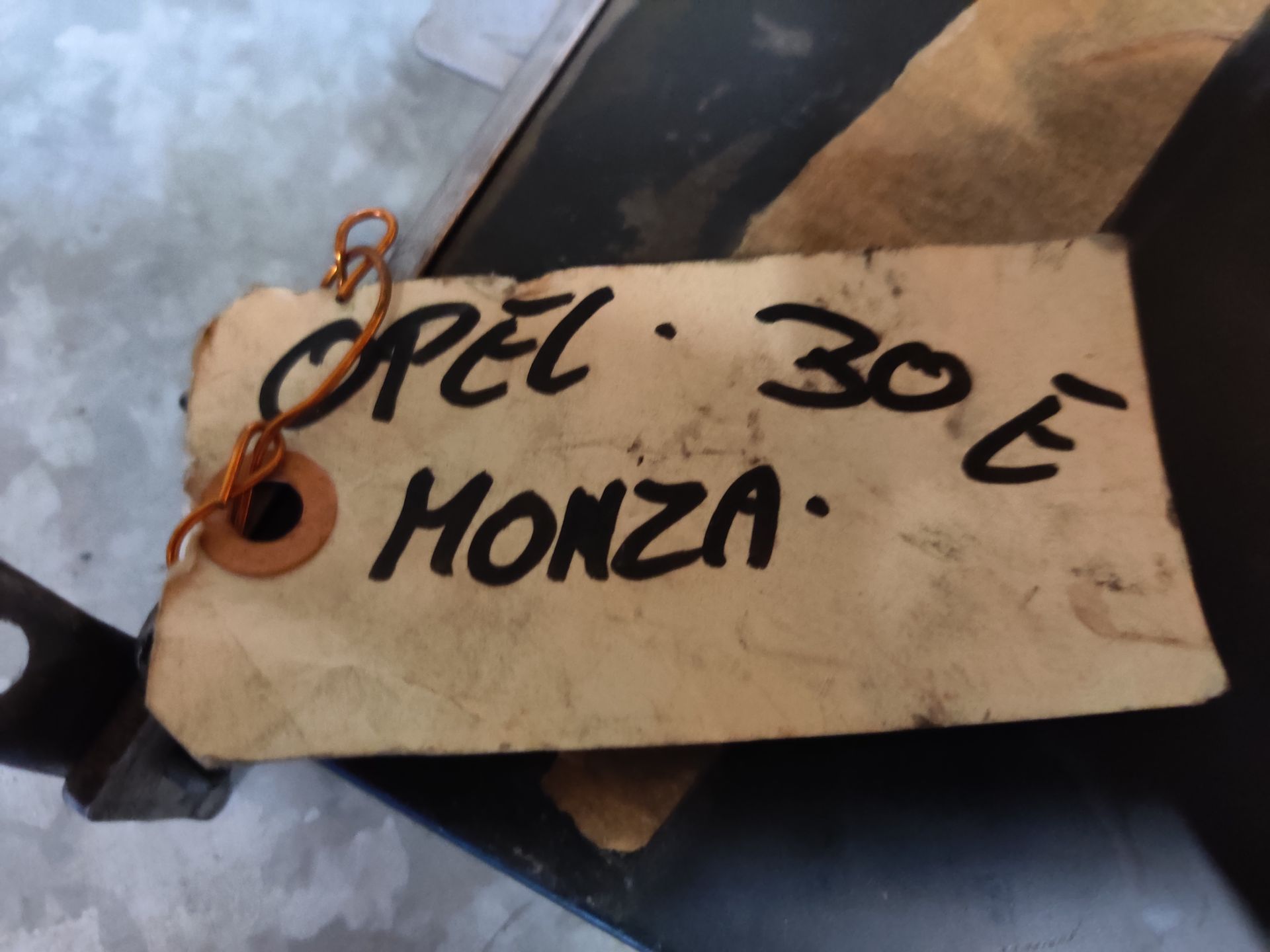 Opel Monza 3.0E motor control unit modeljaren 1978 tot en met 1986.