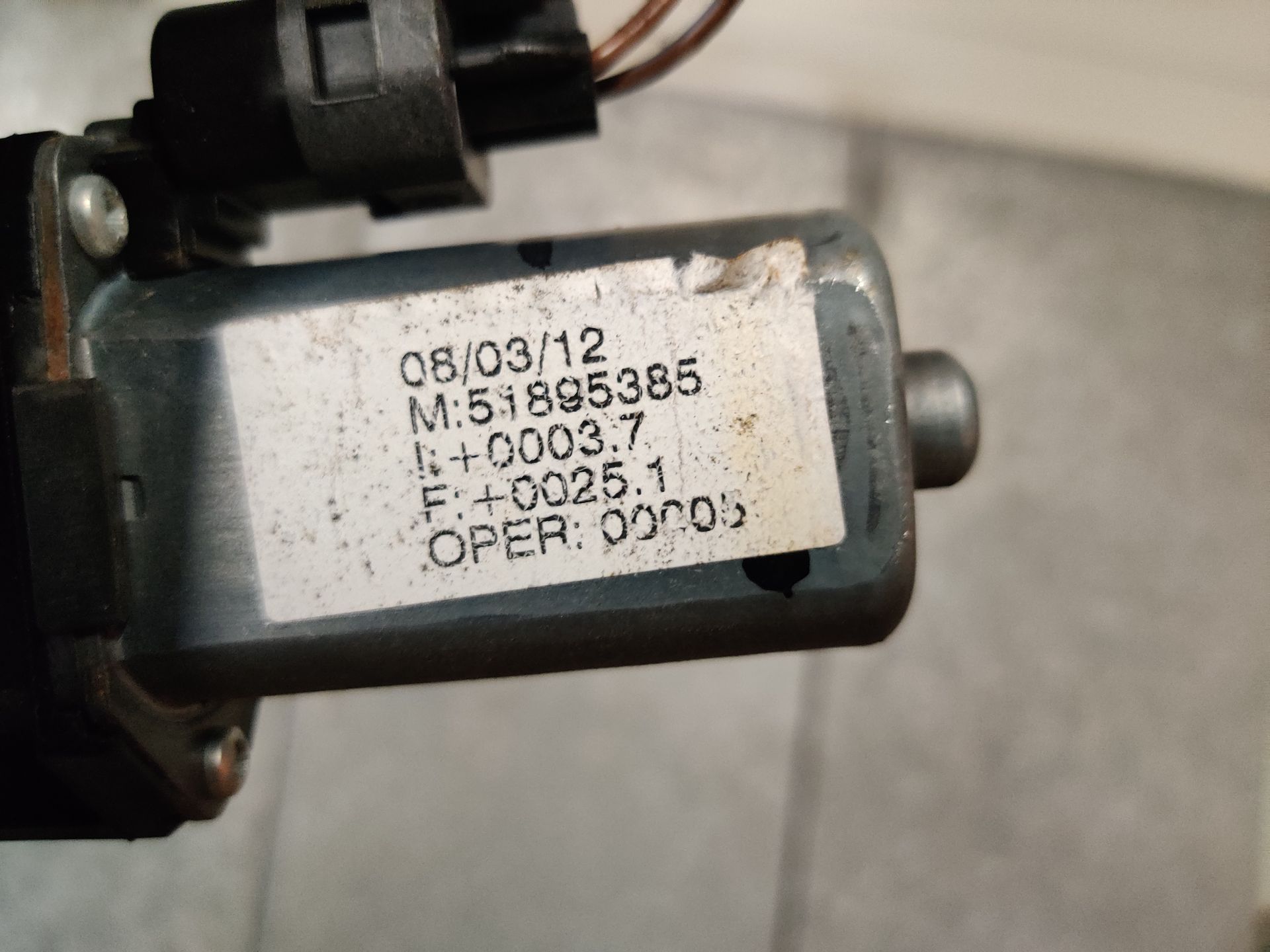 Fiat Punto 1.3 diesel, raammotor met kabels linksvoor modeljaren 2012-2018, gebruikt.