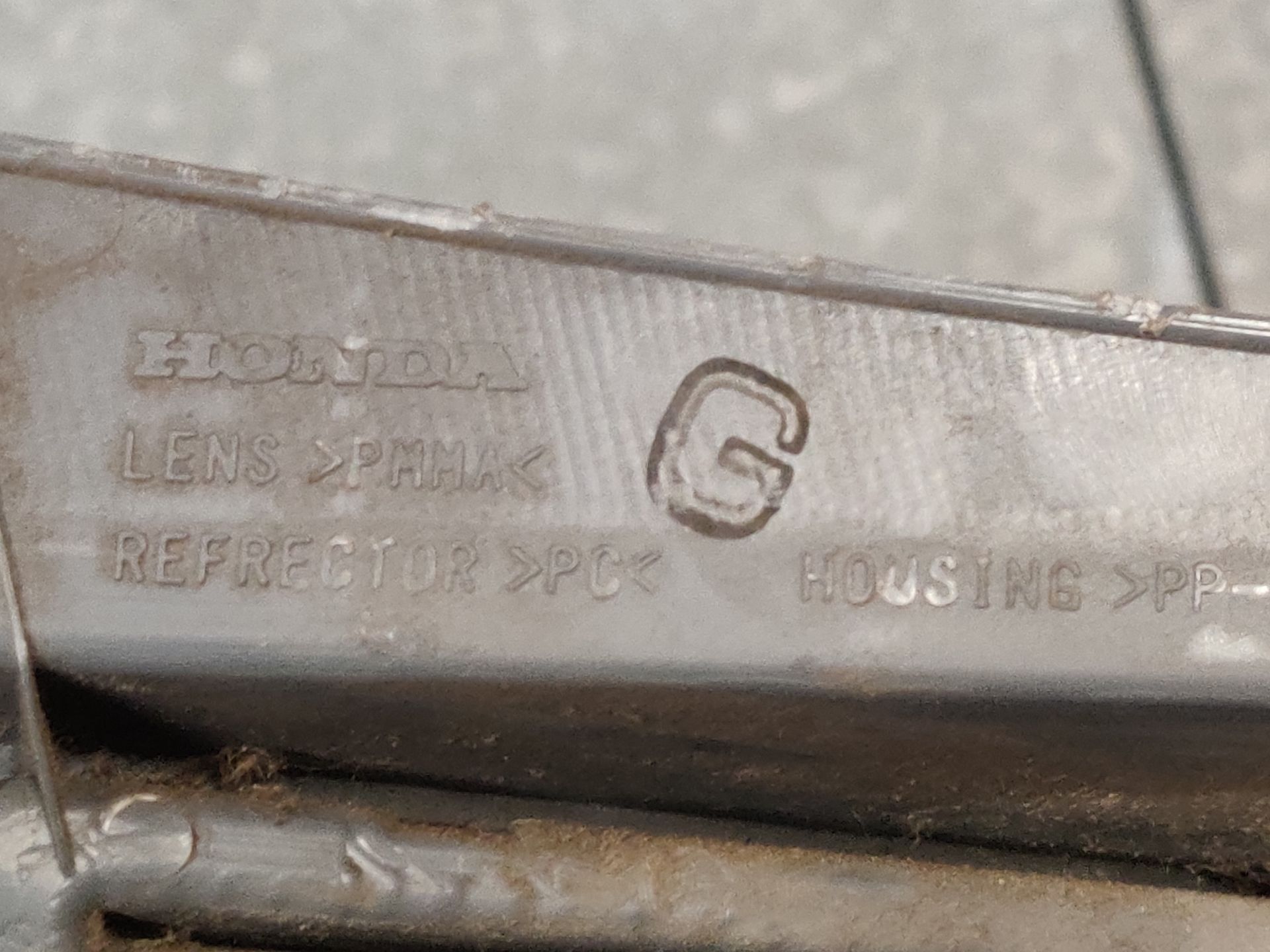 Honda Jazz linker achterlicht van modeljaren 2002 - 2008.