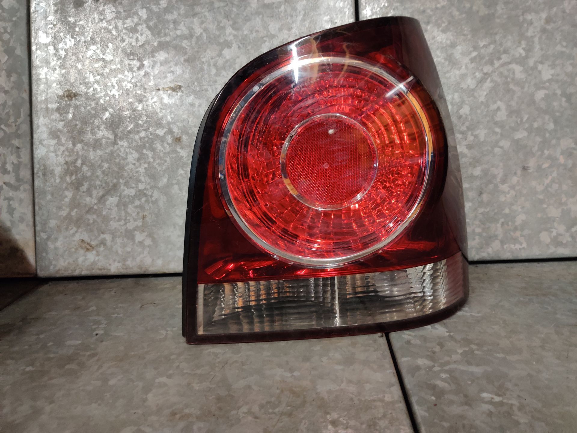 VW Polo rechter achterlicht uit 2002, gebruikt.