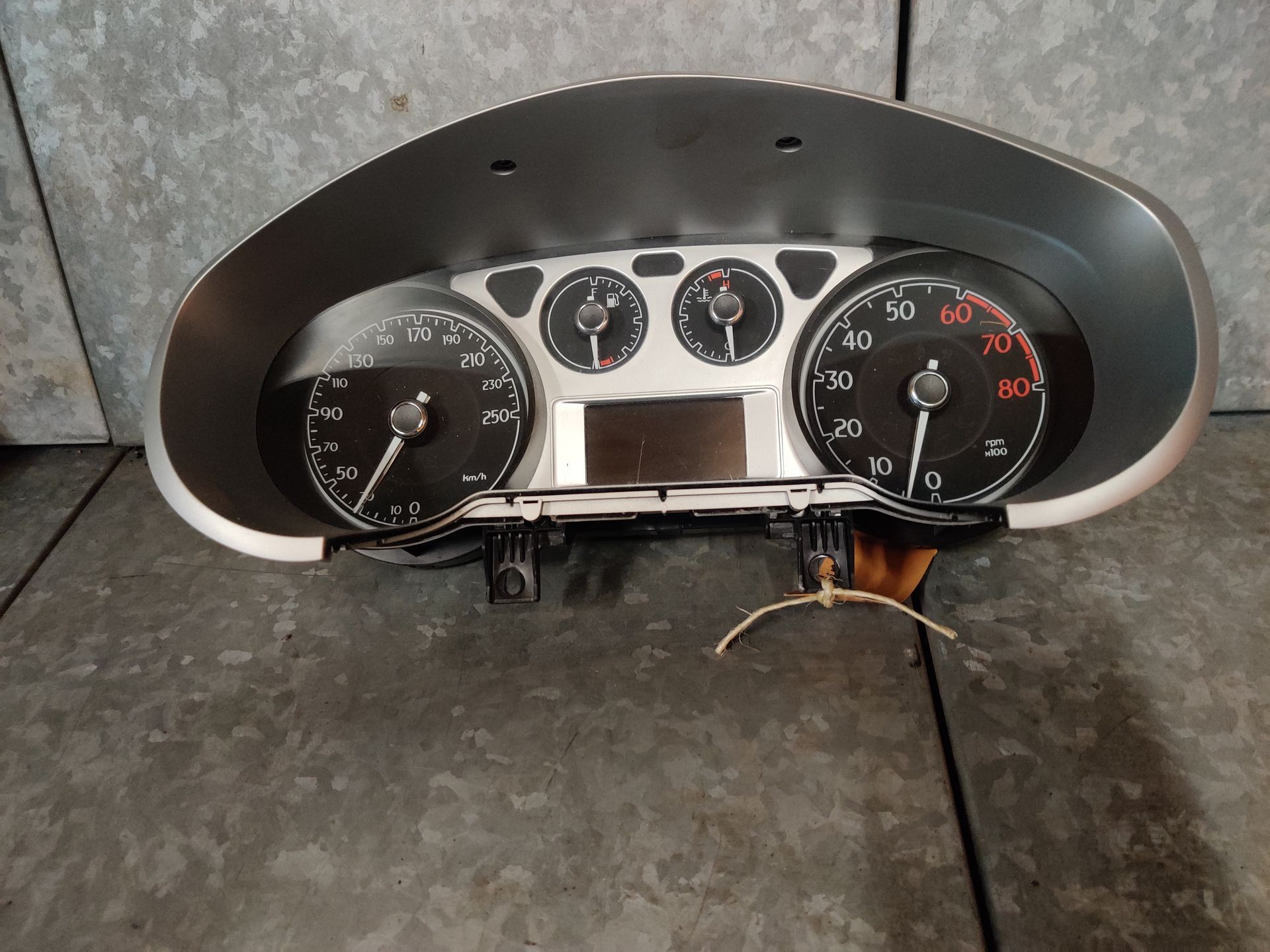 Lancia Delta kilometerteller van een 1.4 16V uit 2008.