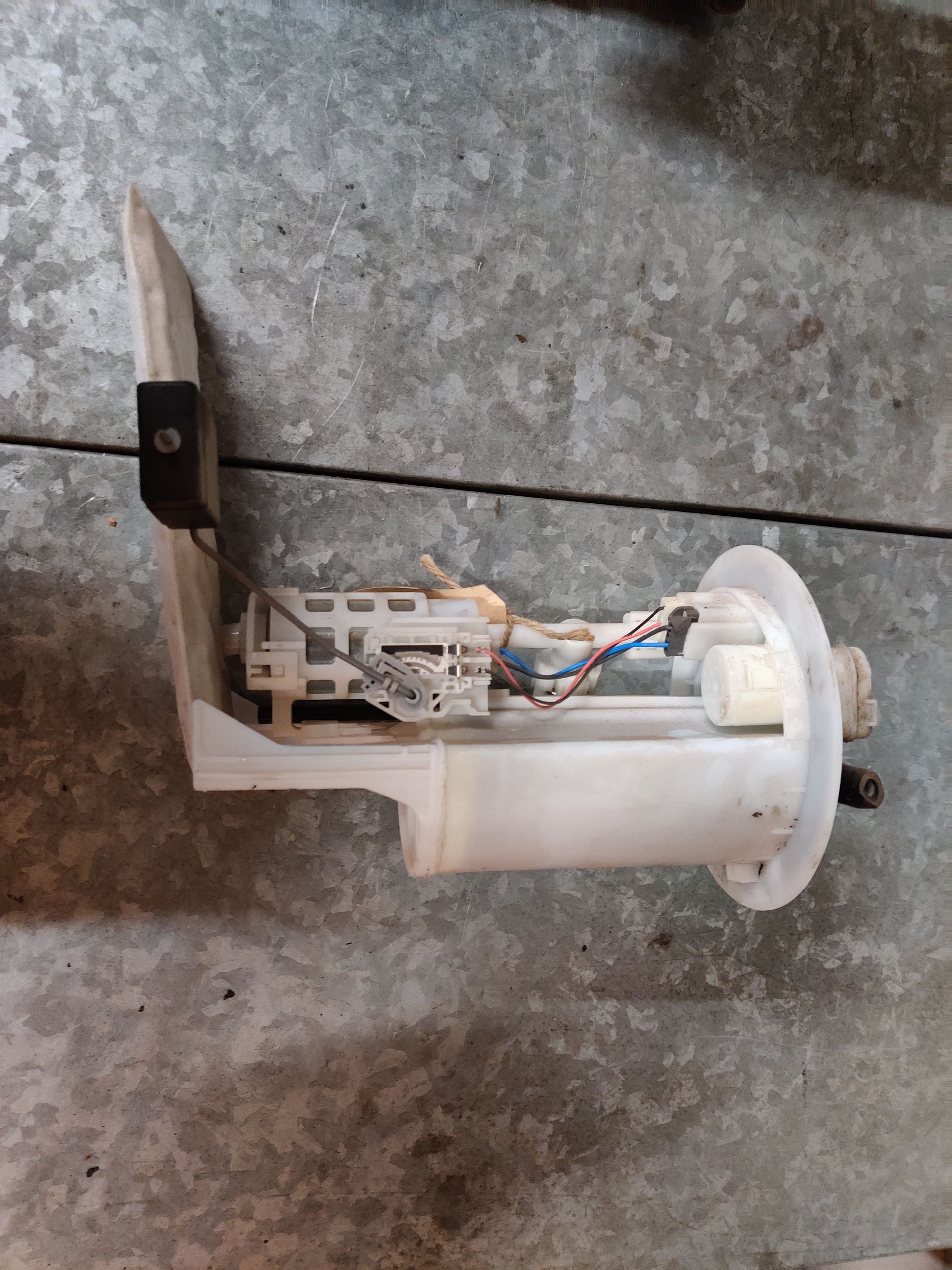 Toyota Yaris 1.0 VVTi een tankvlotter van 2017, gebruikt.