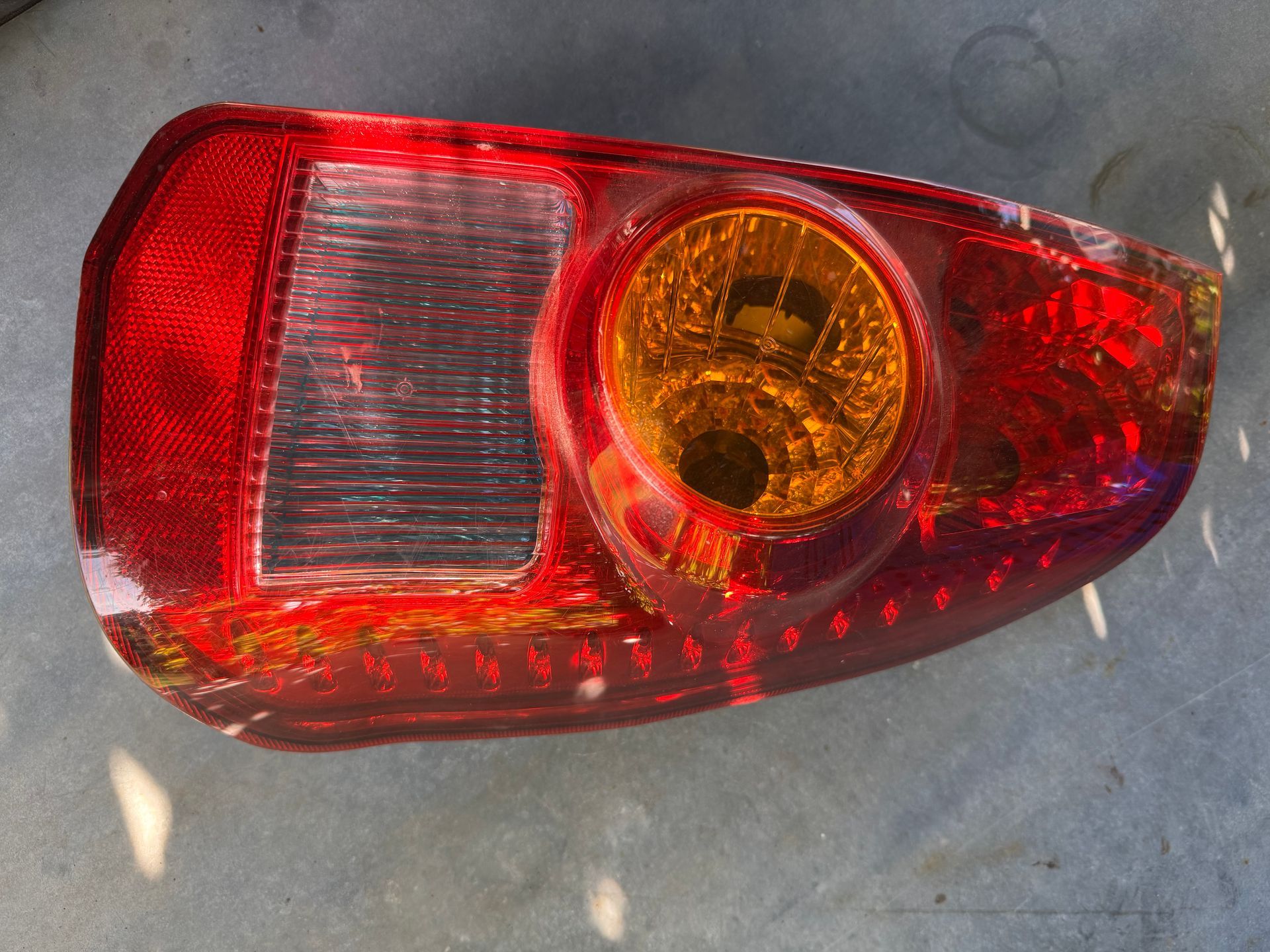 Mitsubishi Spacestar Achterlicht Rechts