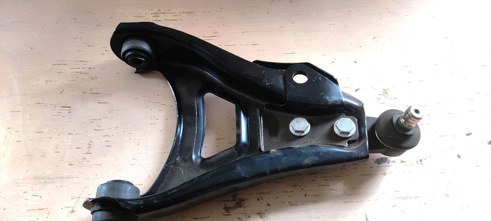 Renault Clio, draagarm onderdelen bij www.stegemancarparts.nl