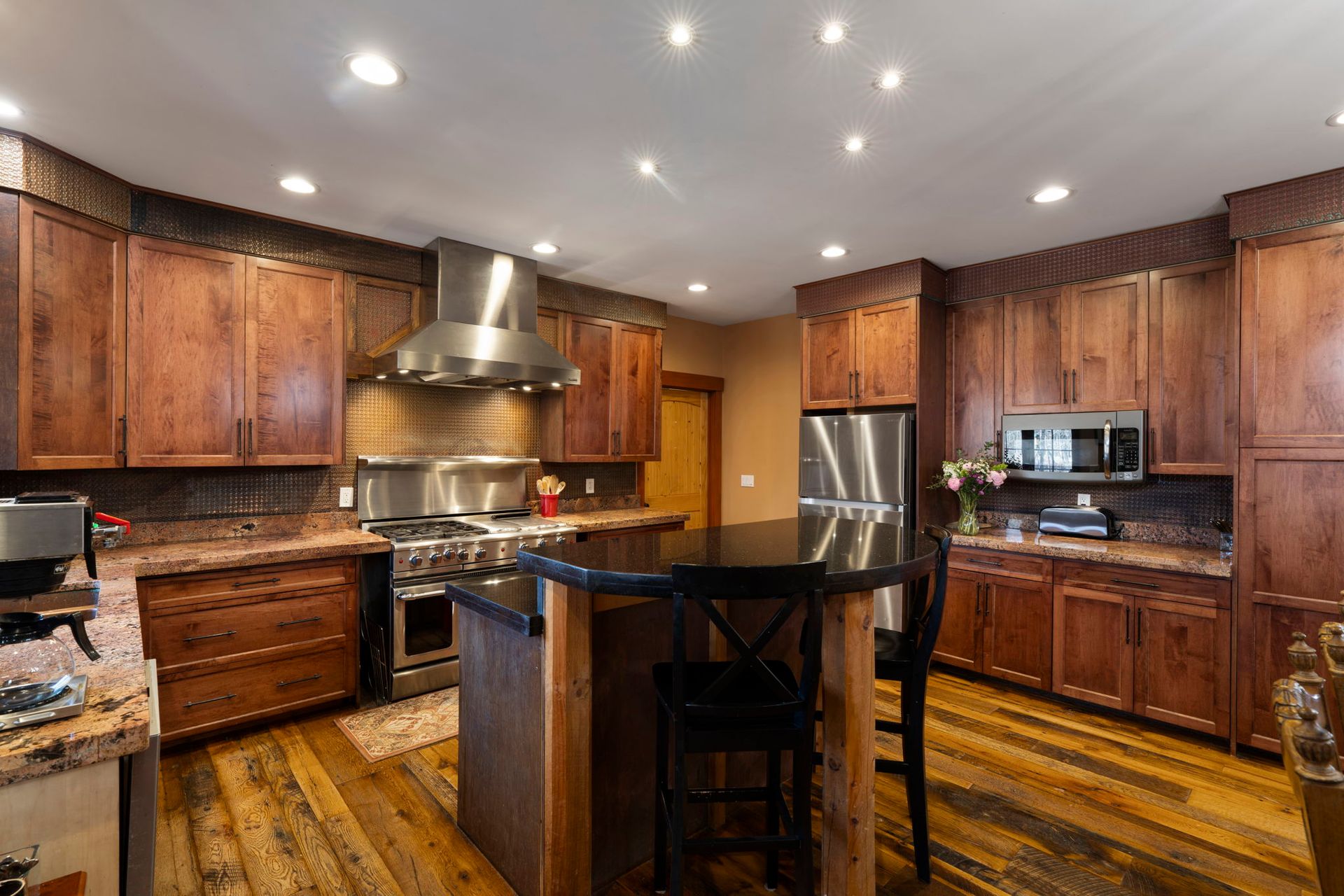 Gallery Photos Of Our Riverfront Lodge