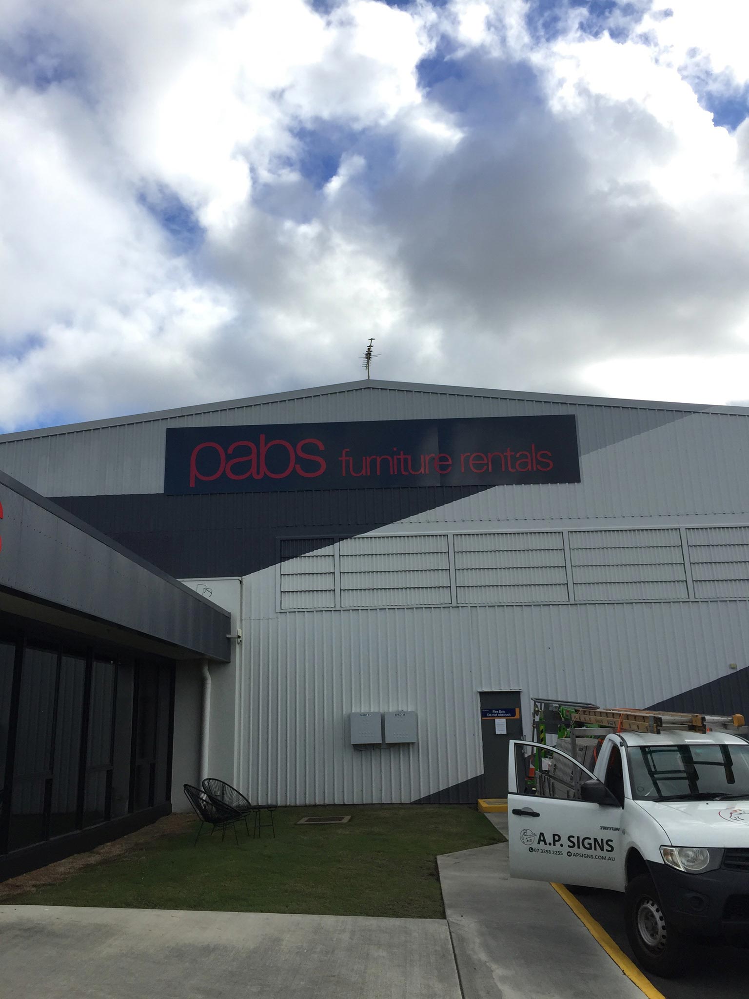 Pabs furniture rentals signage | Kallangur, QLD | AP Signs