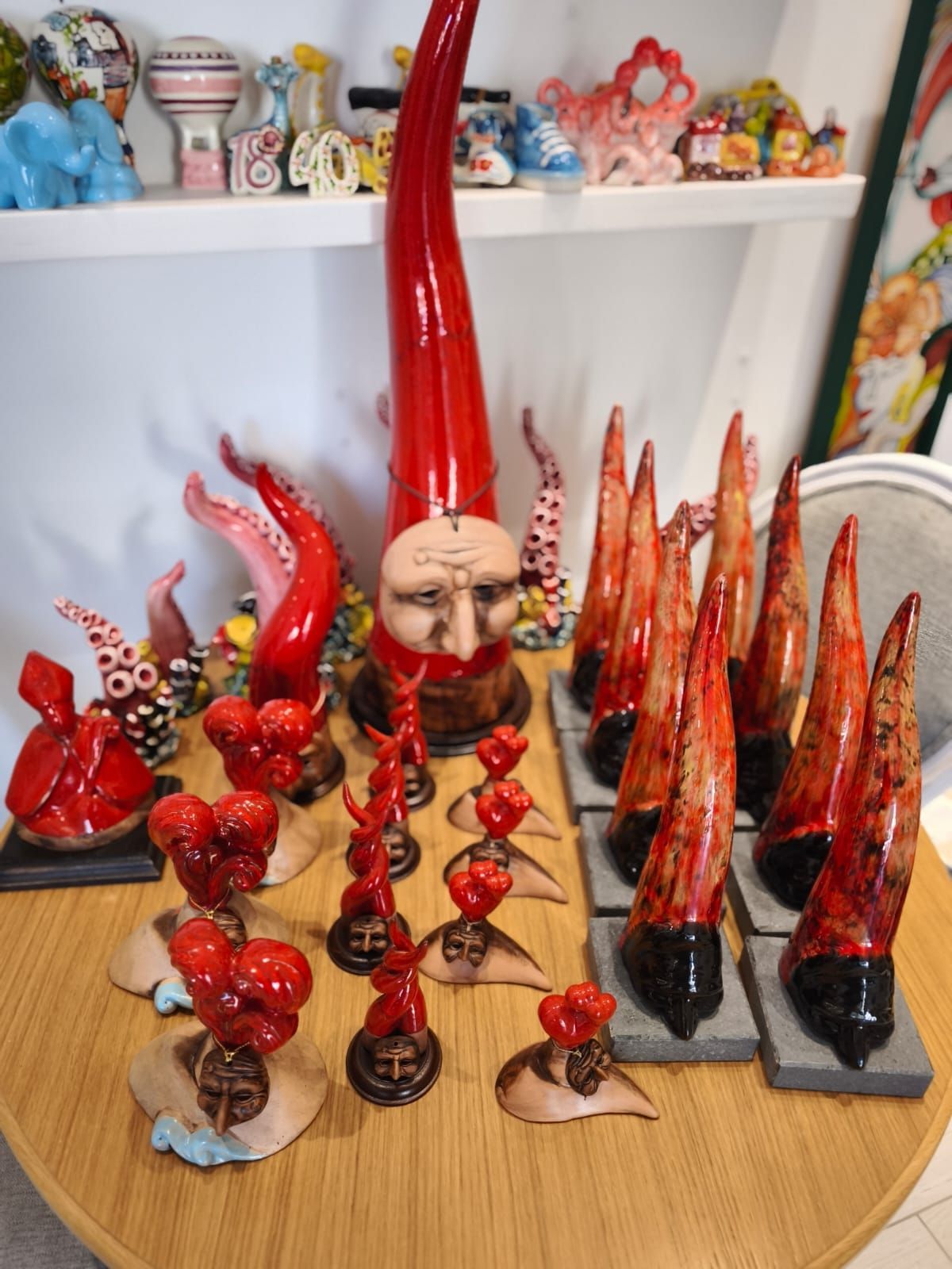 statue e soprammobili in ceramica artigianale