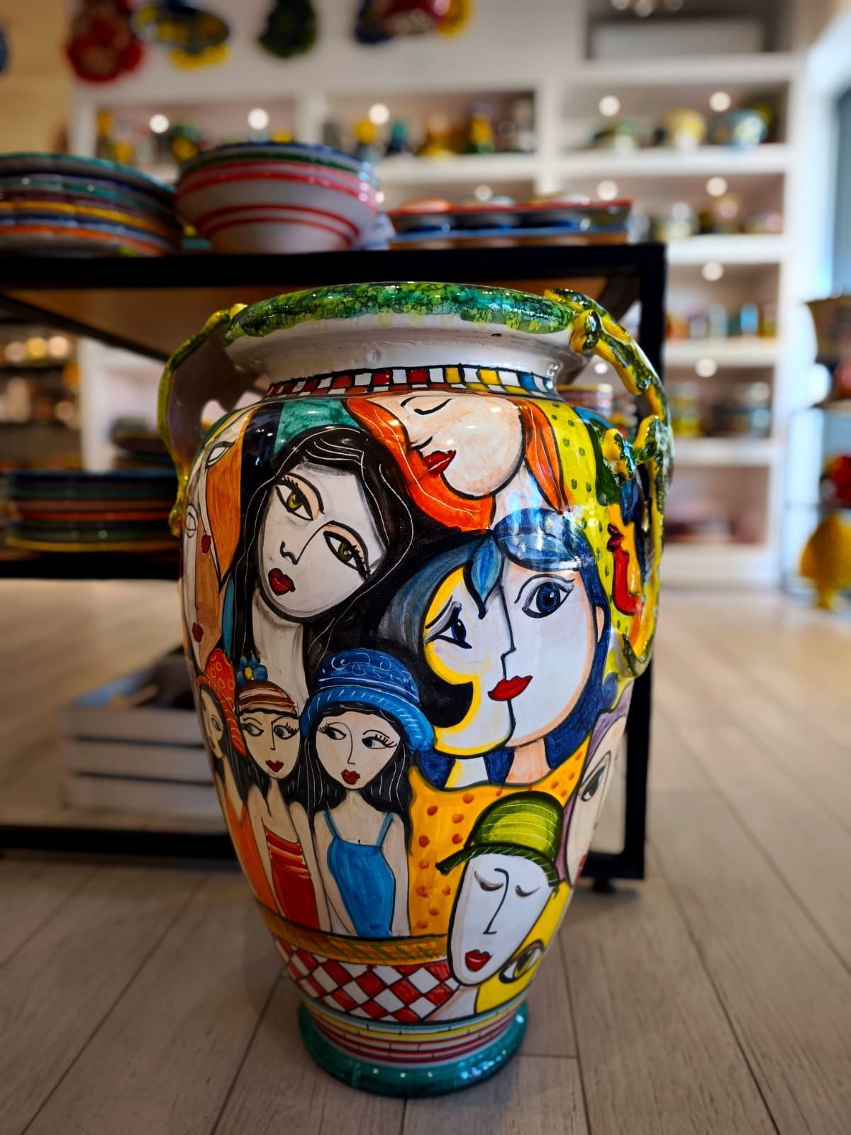vasi decorativi in ceramica