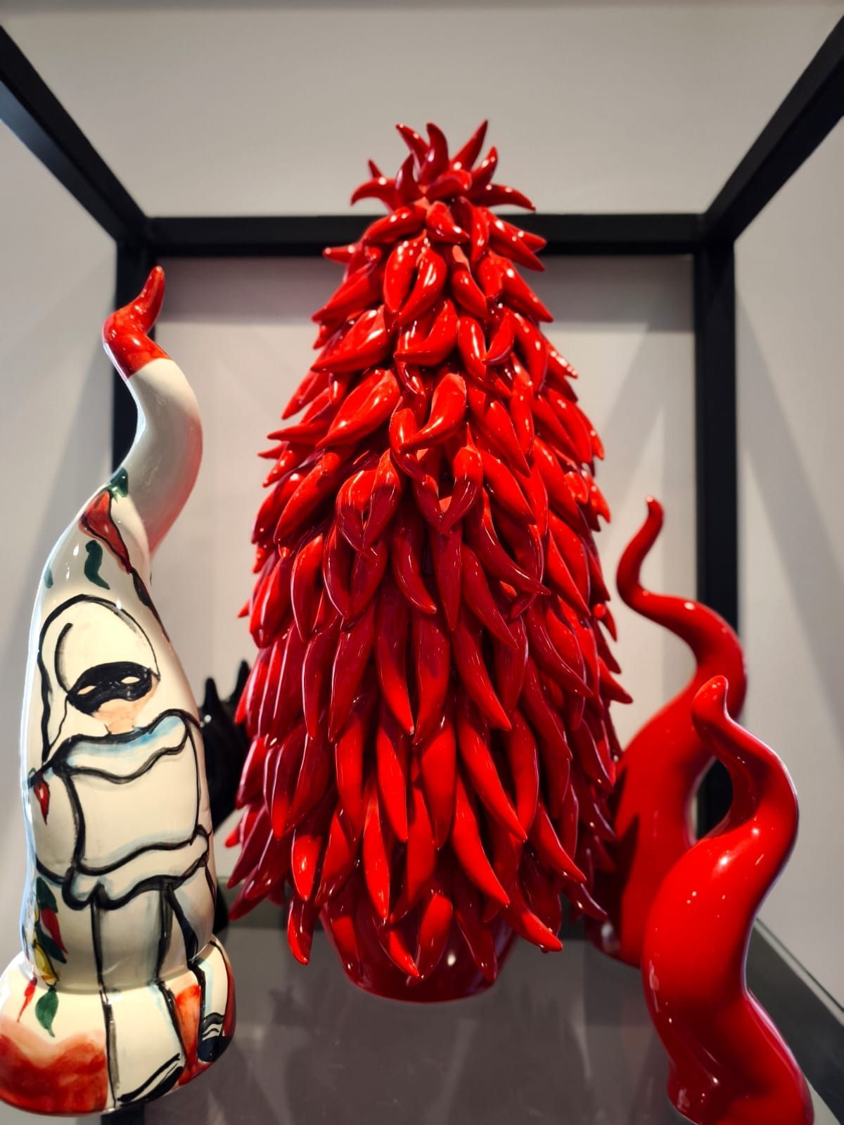 statue e soprammobili in ceramica artigianale