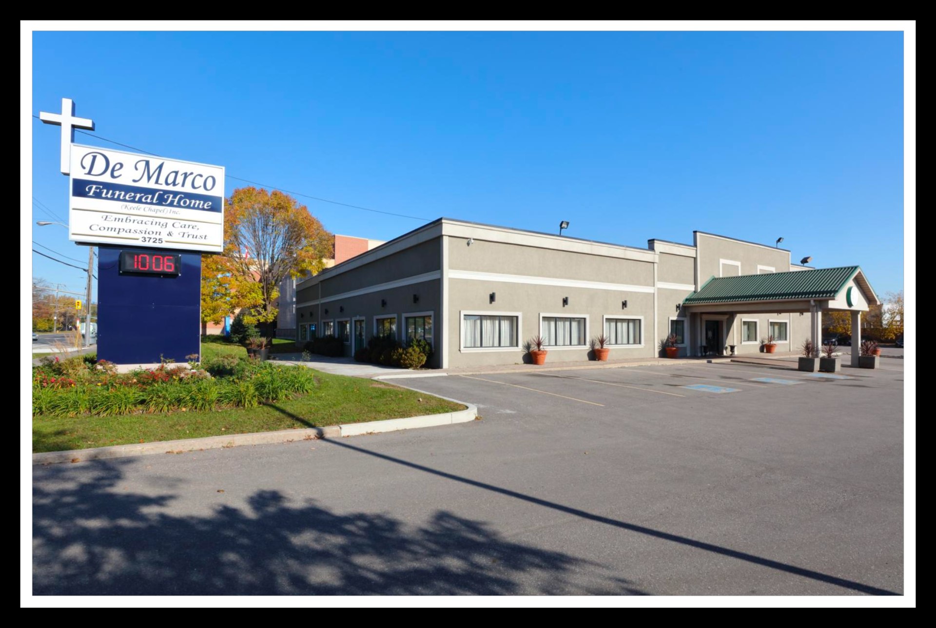 DeMarco Funeral Home Toronto / Woodbridge, ON