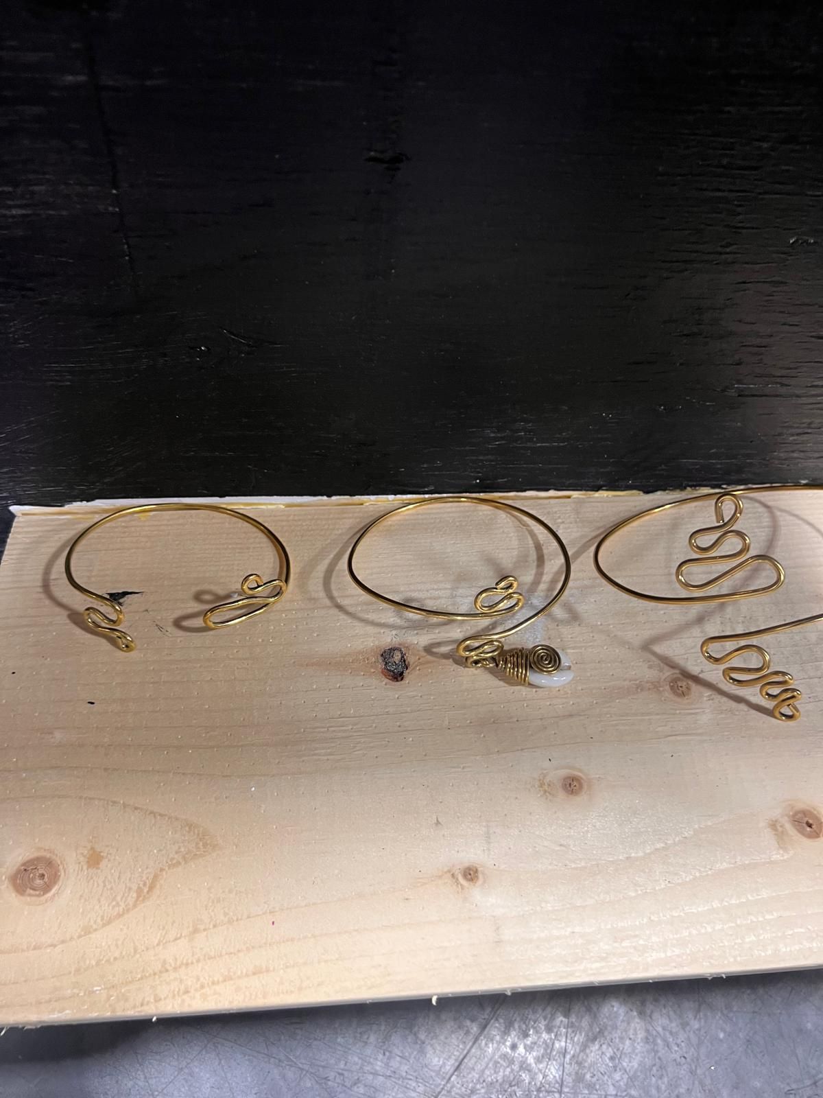 Brass Wear - 1 Strand Armlet