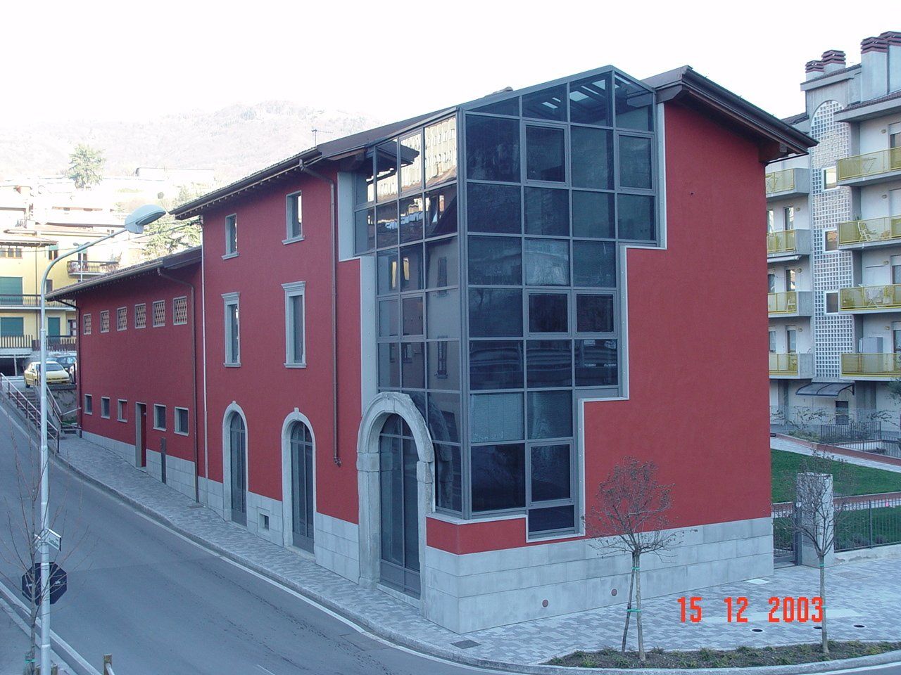 realizzazione facciate in vetro continue a Brescia