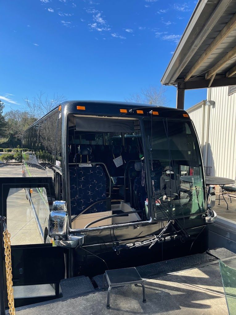 Fleet van auto glass near Garner, NC