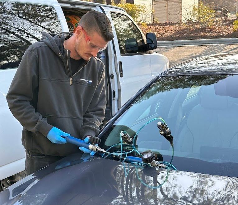 Windshield repair for cracked windshield in Garner, NC Windshield repair for cracked windshield in Garner, NC