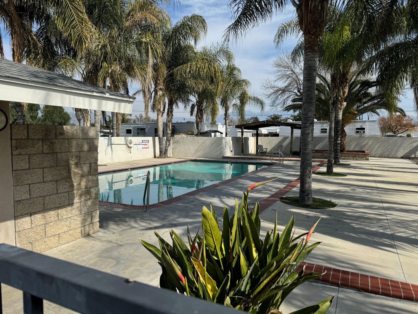 Gilbert Hemet Valley RV Resort Pool
