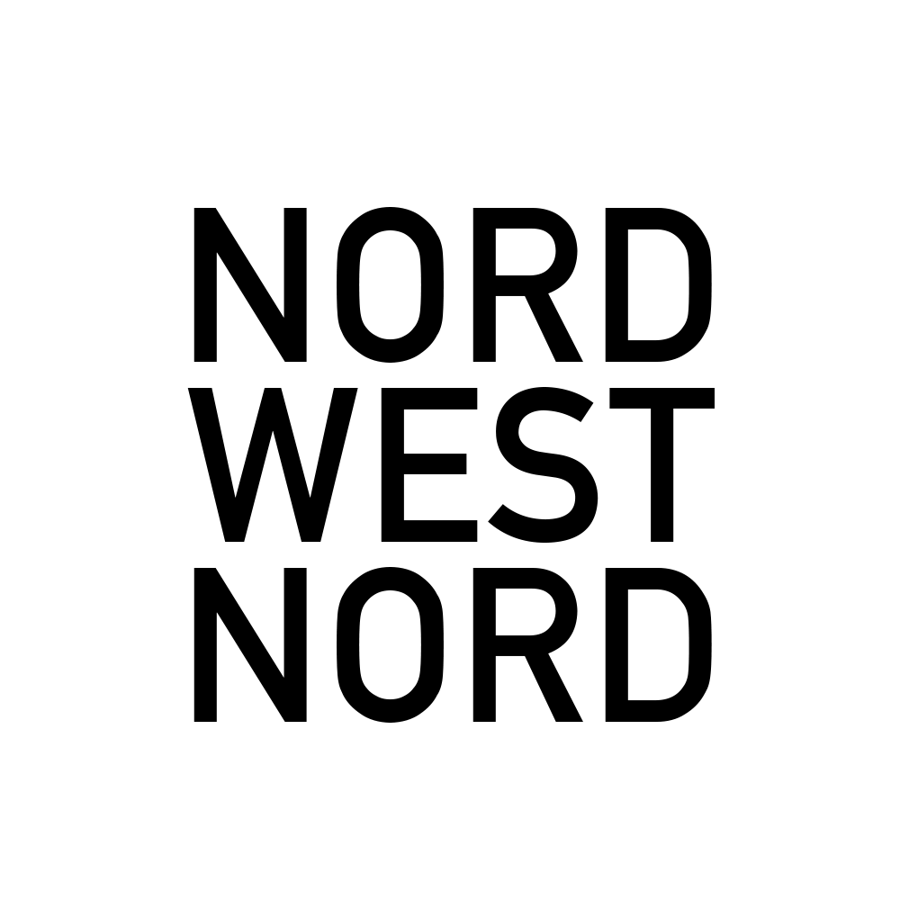NORDWESTNORD Schriftzug Logo im Footer Bereich mit schwarzen Grossbuchstaben und Hintergrund in weiß