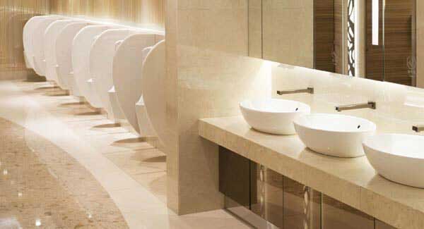 - Servicios de limpieza comercial