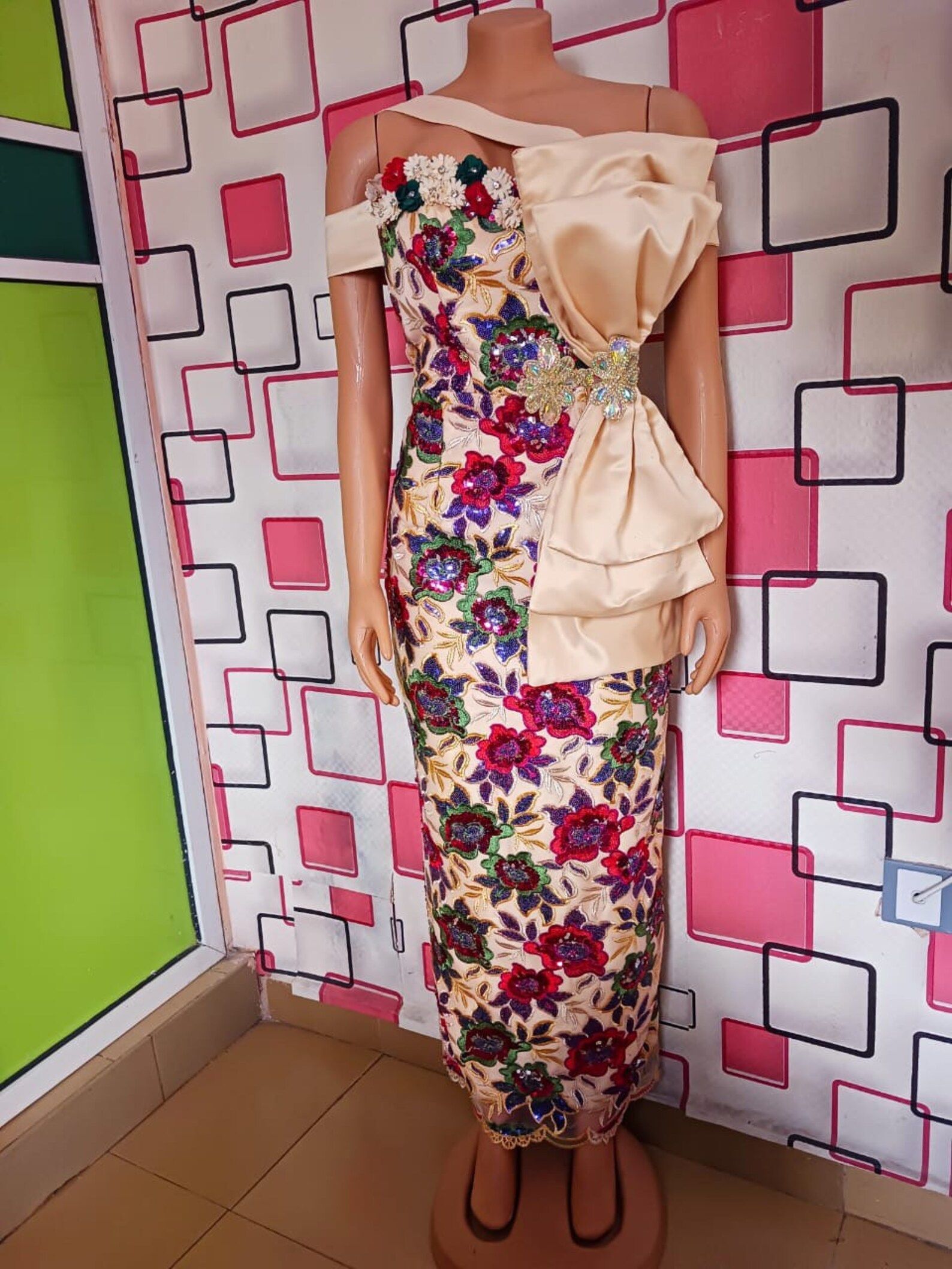 Mary Bow Tie Midi Dress