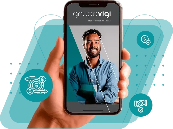 Uma pessoa está segurando um celular com a foto de um homem.
