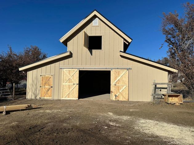 Custom pole barn built by Westrock Builders in St. George, Utah