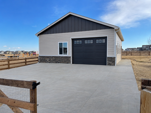 Custom cabin and dwelling built by Westrock Builders near St. George, Utah