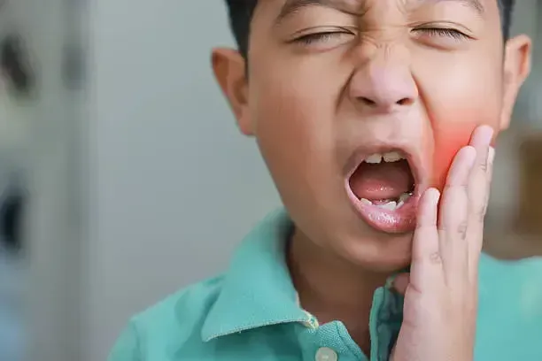 Child experiencing tooth pain at Robert A. Lantzy DMD, Tooth Pain & Infection in Newtown, PA