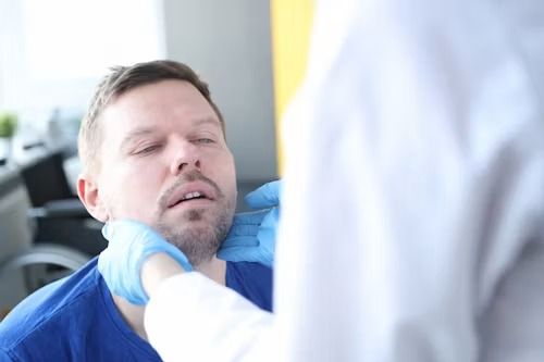 Patient receiving a TMJ examination at Robert A. Lantzy DMD, TMJ & Jaw Pain treatment in Newtown, PA