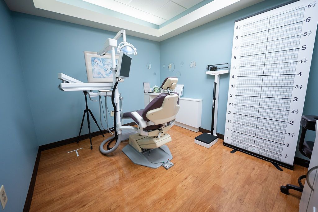 Dental Clinic of Robert A. Lantzy DMD, LLC in Newtown, PA
