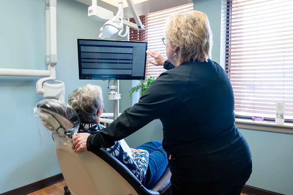 Comprehensive dental exam consultation at Robert A. Lantzy DMD in Newtown, PA