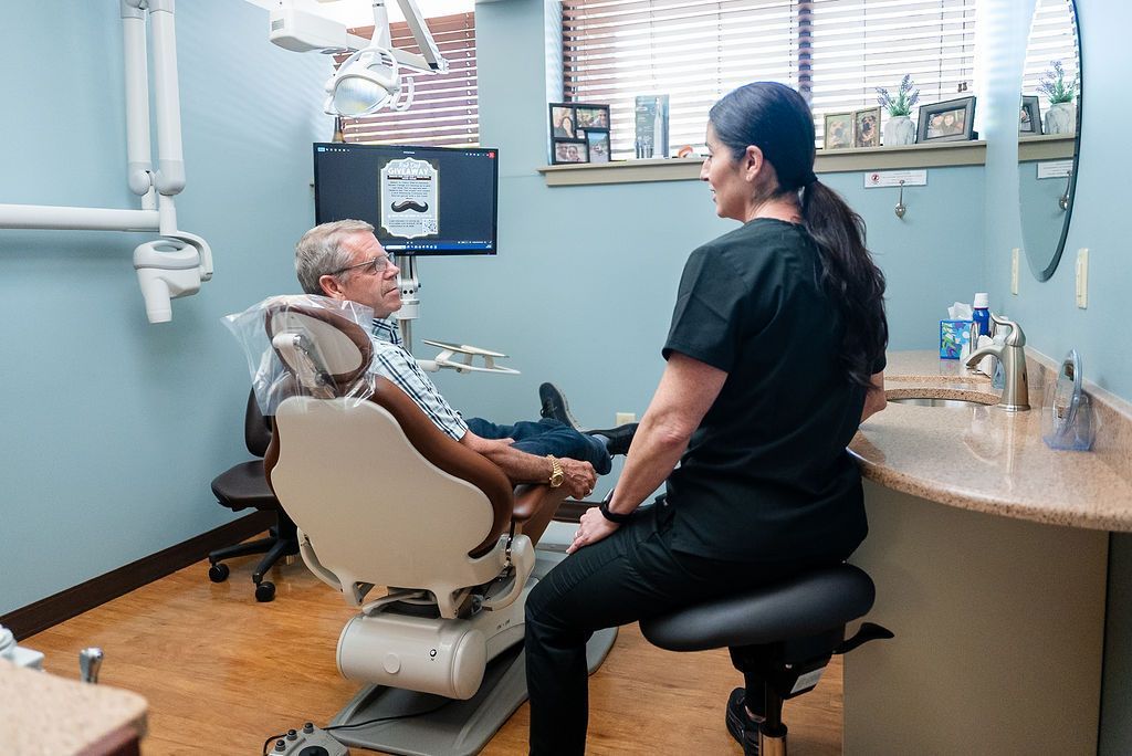 Patient consultation during a comprehensive dental exam at Robert A. Lantzy DMD in Newtown, PA