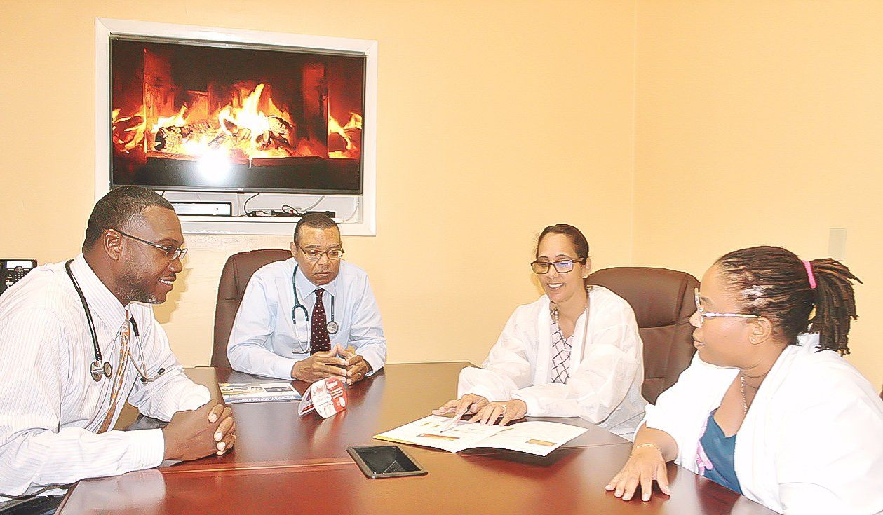 Doctors Having Discussion
