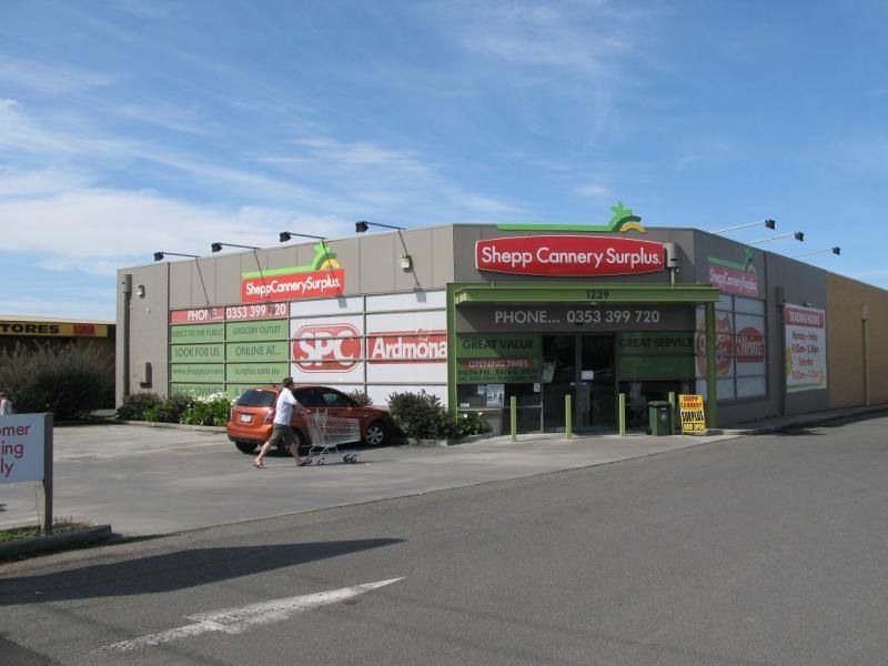 Entrance View Of Shepp Cannery Surplus Store — Discount Groceries in Ballarat