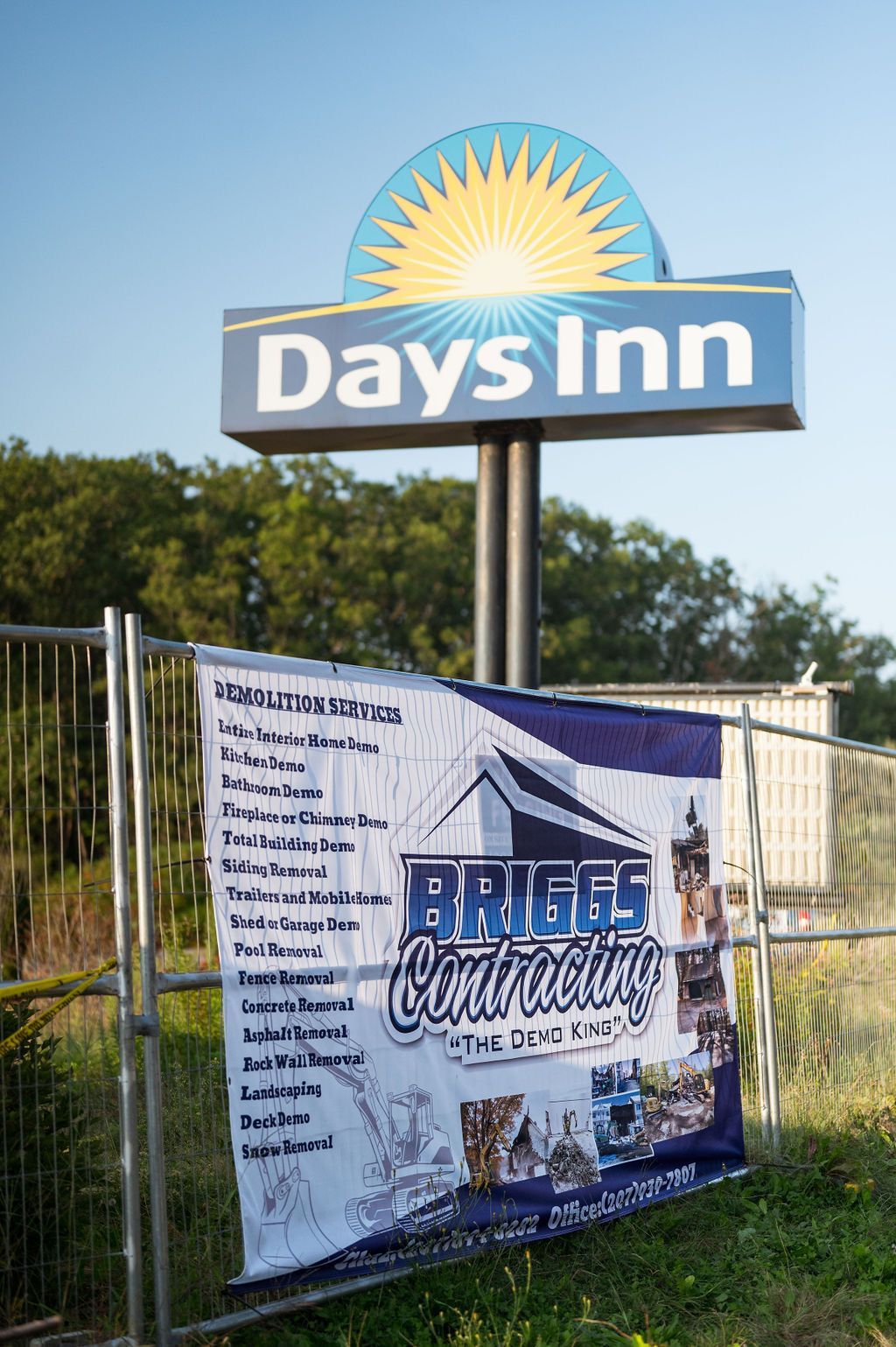 Days Inn Kittery, Maine Teardown by Briggs Contracting