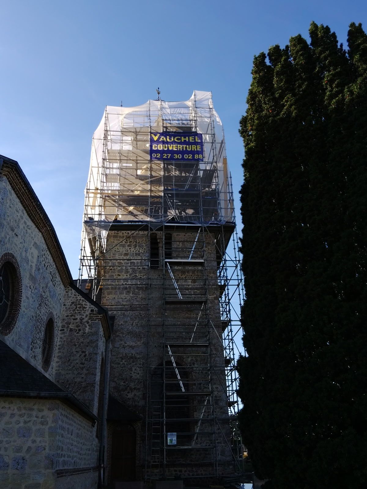 Rénovation du clocher de l'église de Saint-Léonard par Vauchel Couverture