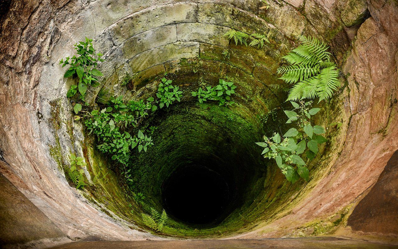 Old Abandoned Well — Asheville, NC — Reuben Caldwell Drilling Inc Old Abandoned Well — Asheville, NC — Reuben Caldwell Drilling Inc