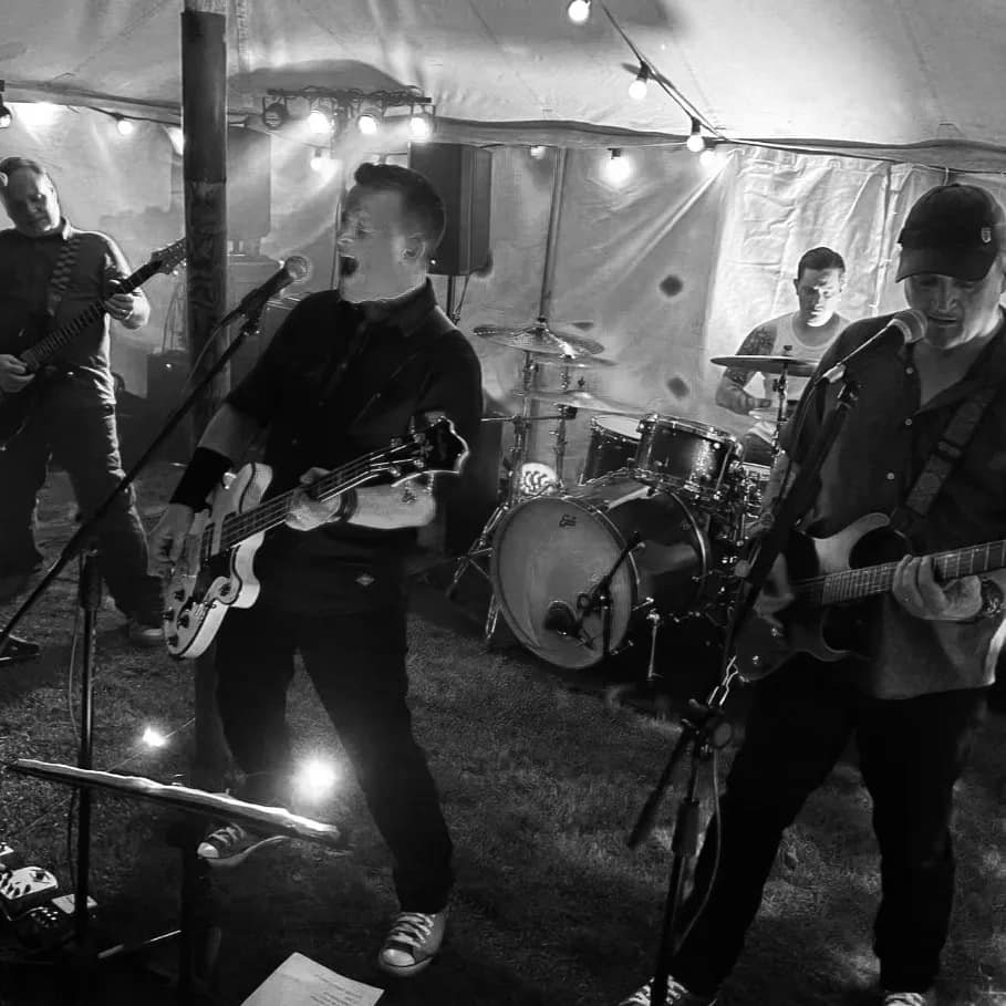 VrV Cornish wedding and function band VrV Cornish wedding and function band