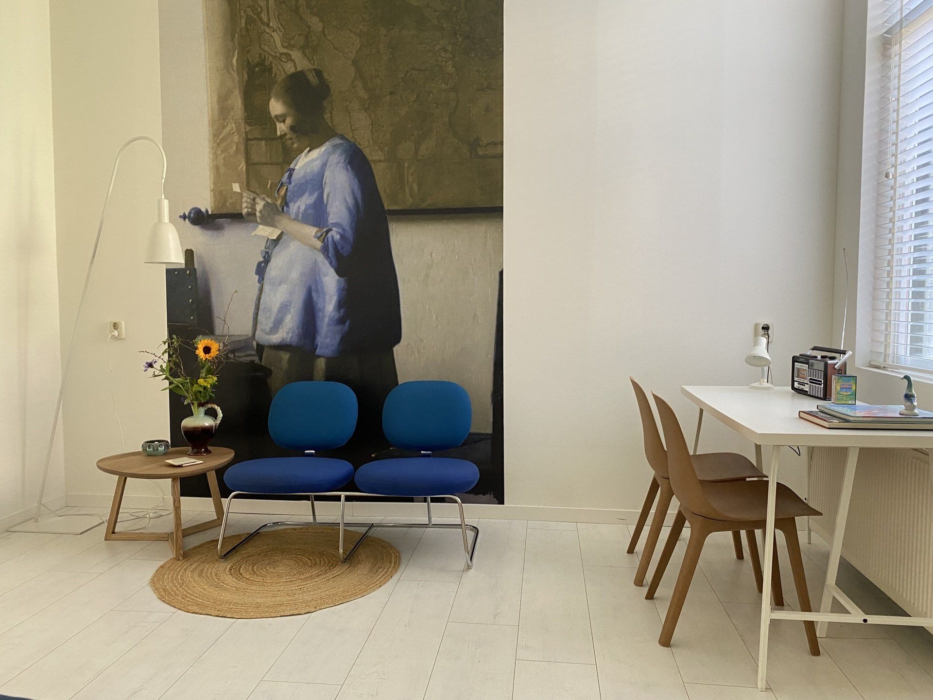 Sfeervolle kamer van Nij Bonga in Holwert met comfortabele inrichting voor een ontspannen verblijf