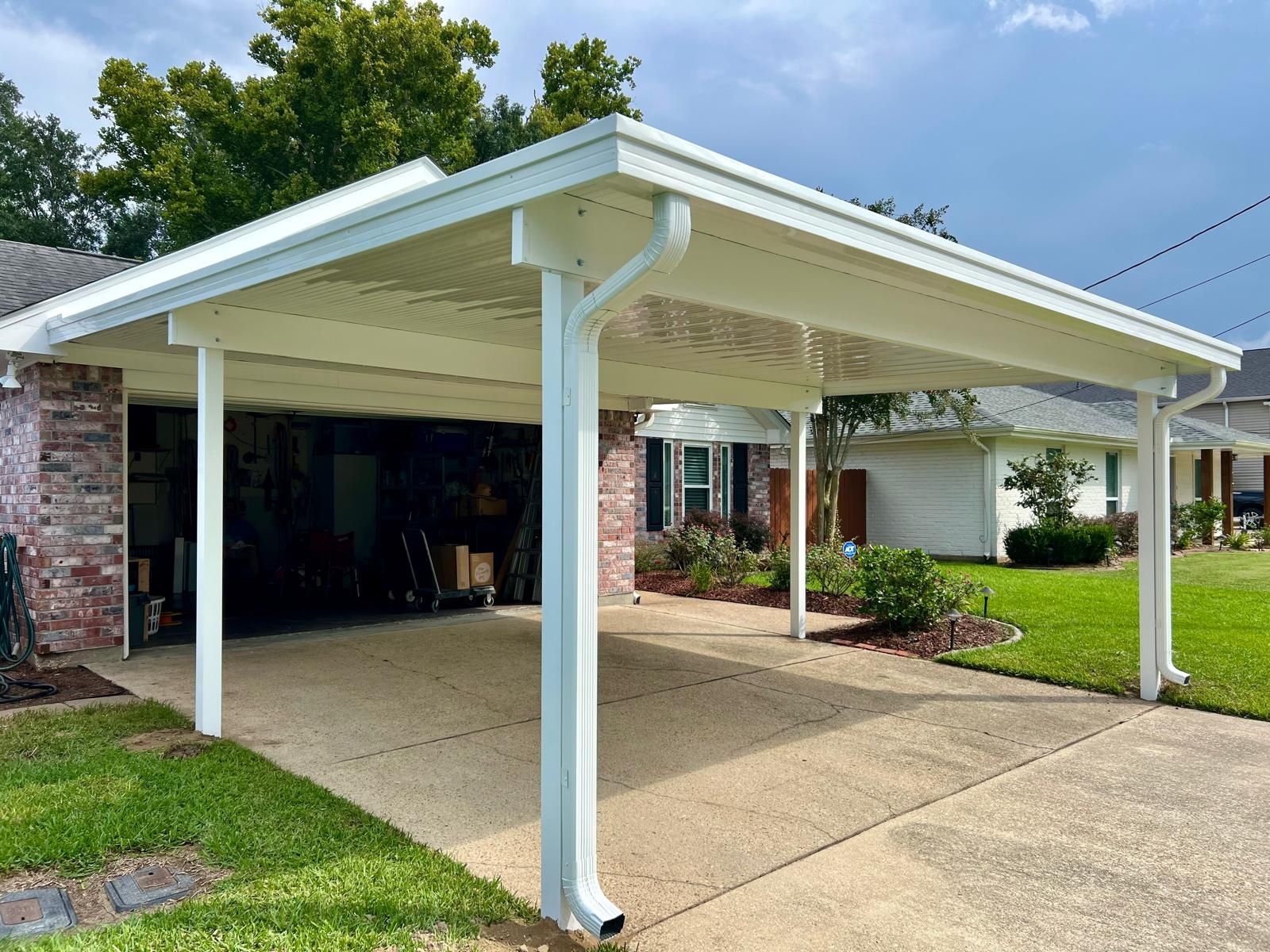 Outdoor screened room attached to house