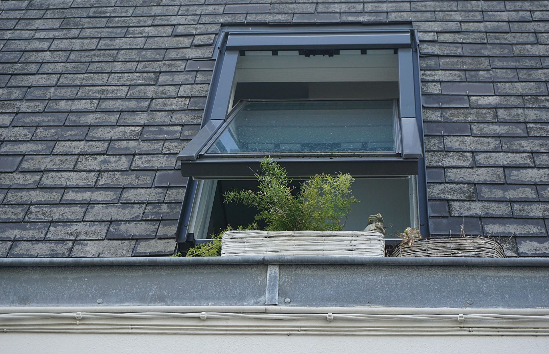 commercial and residential roofing