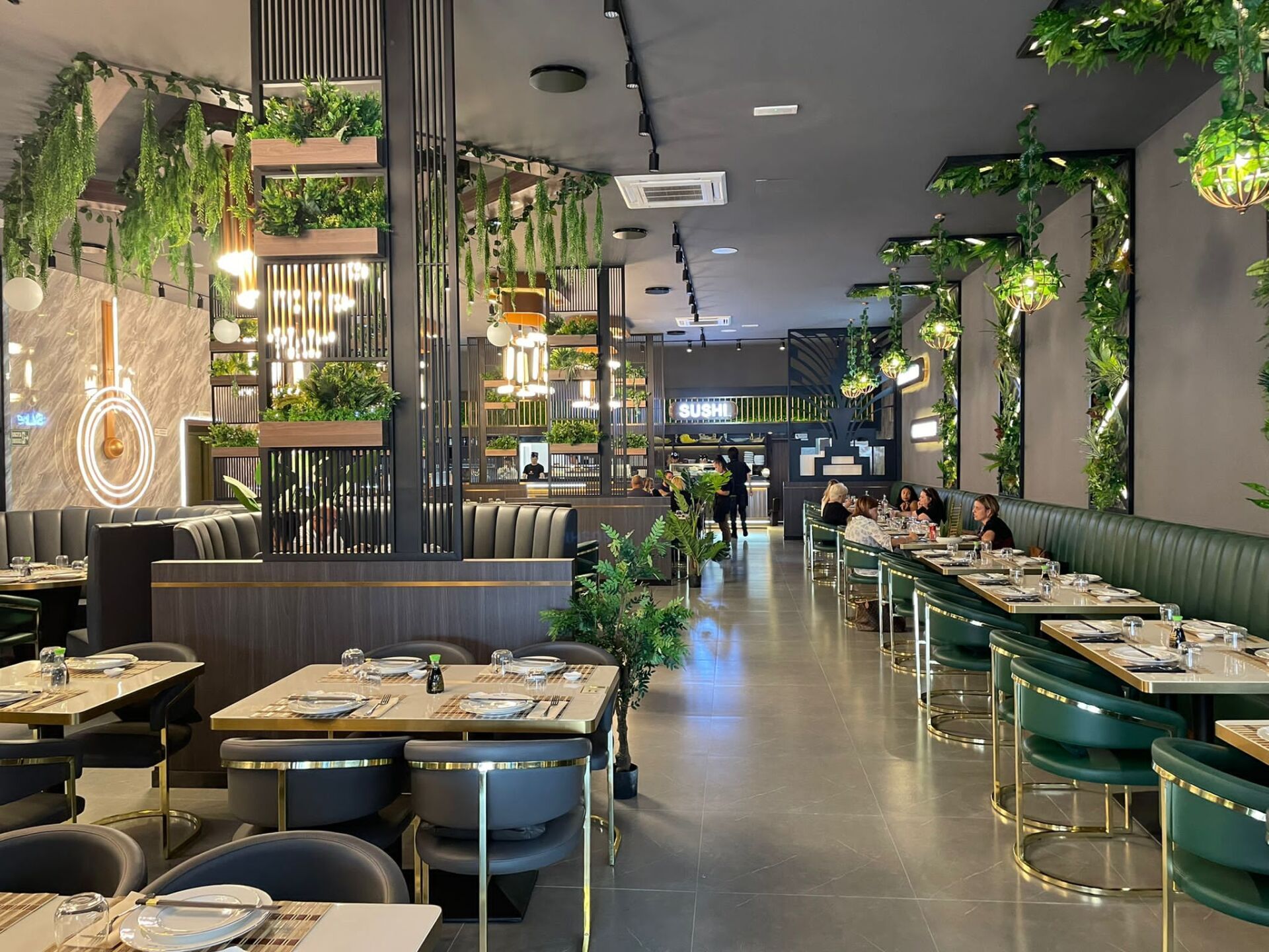 Sushi bar