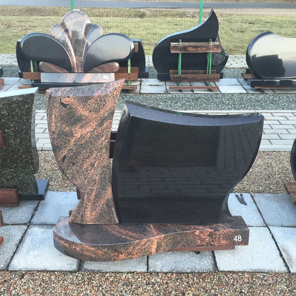Dviejų dalių paminklai