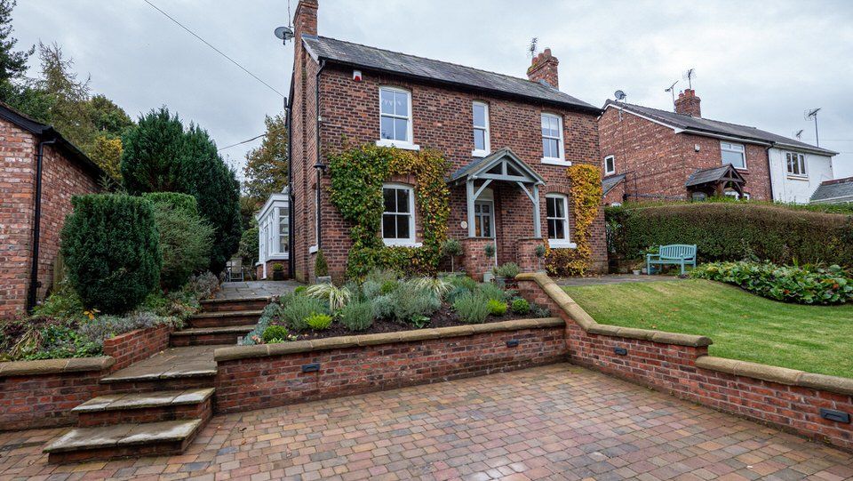 Renovated house in Cuddington, Cheshire