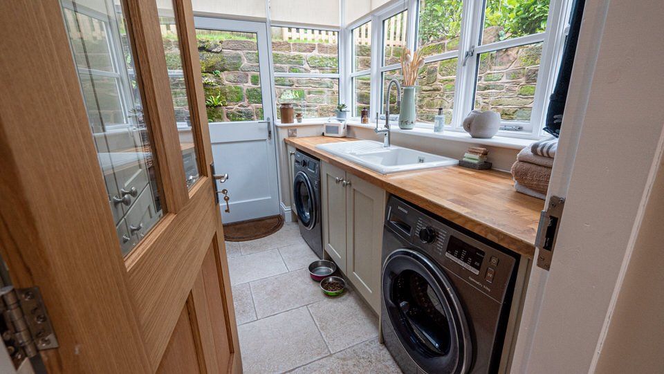 Utility space in a newly extended and renovated Cheshire home 
