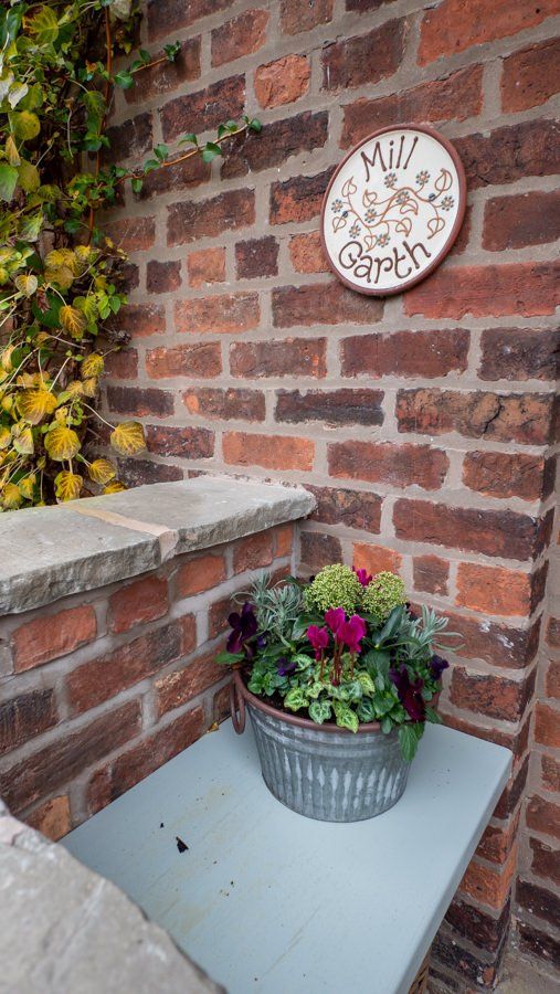 Close-up details of the brickwork at Cheshire home with kitchen extension by Rawlinson Construction 