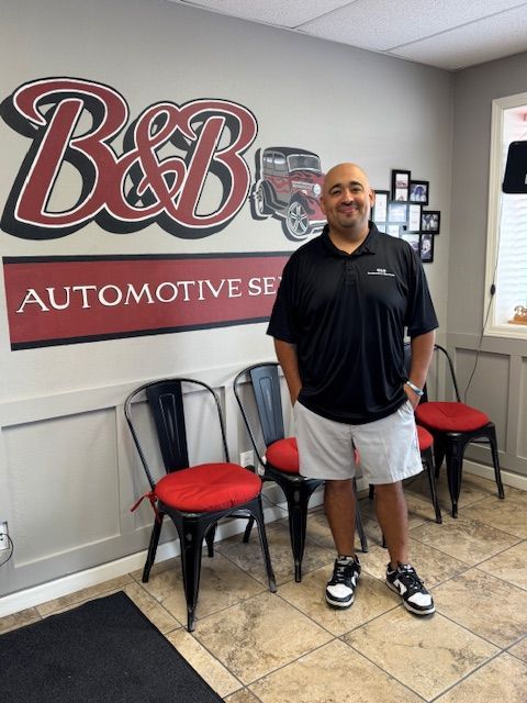 JD Service Advisor for B&B Automotive Bryan, Texas