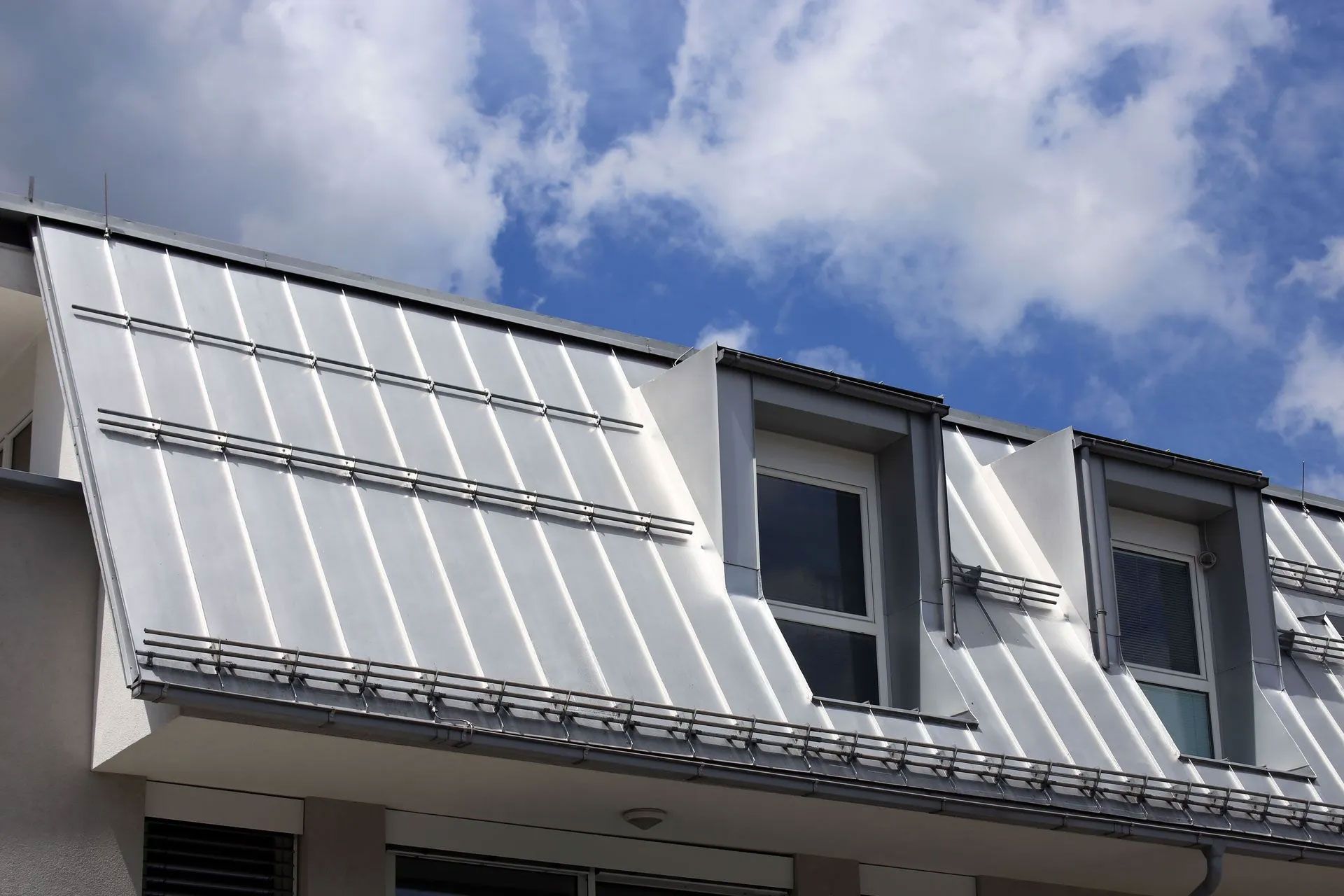 6 Benefits of Metal Roofing