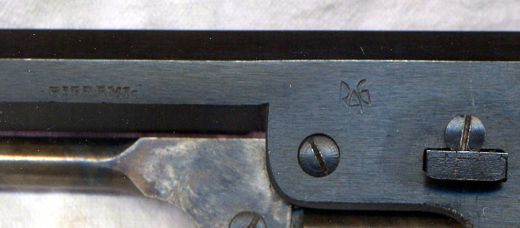 RigArmi maker mark